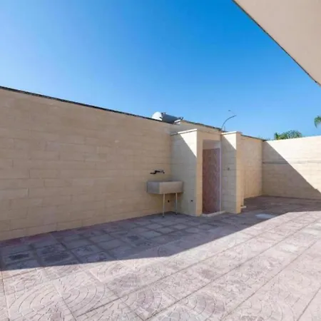 Almare Casavacanze Holiday home *